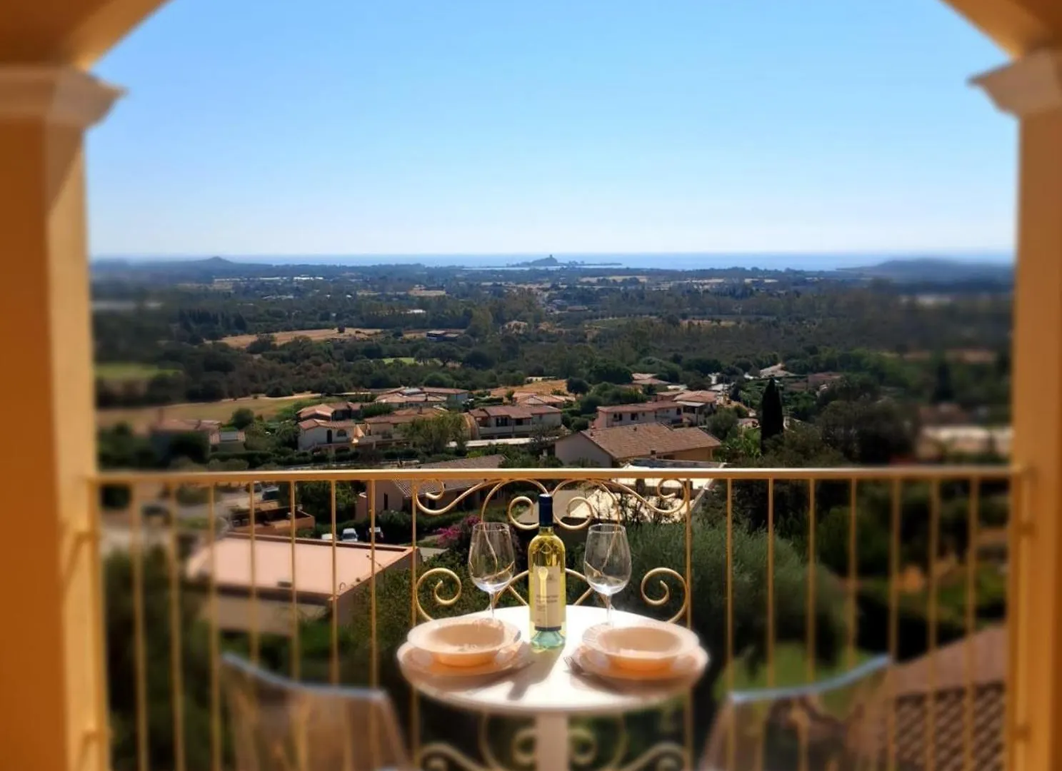Golf & Sea Residence Is Molas Pula Italia